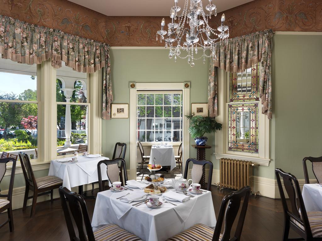 Pendray Inn And Tea House فكتوريا المظهر الخارجي الصورة