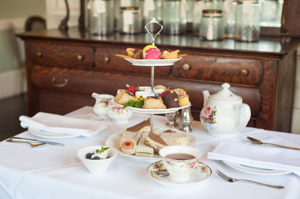 Pendray Inn And Tea House فكتوريا المظهر الخارجي الصورة